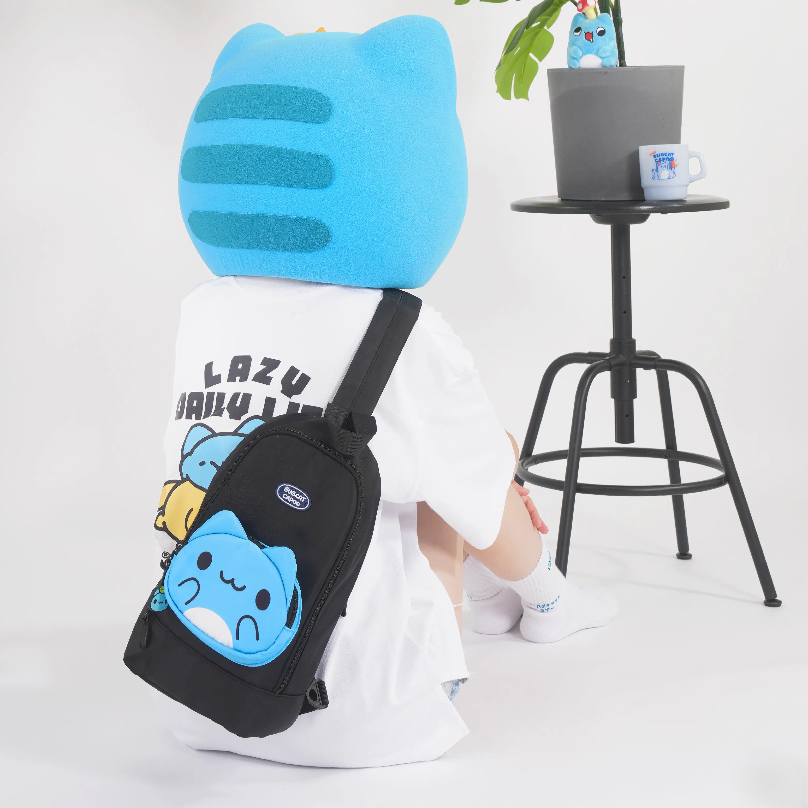 Capoo Big Face Crossbody Bag