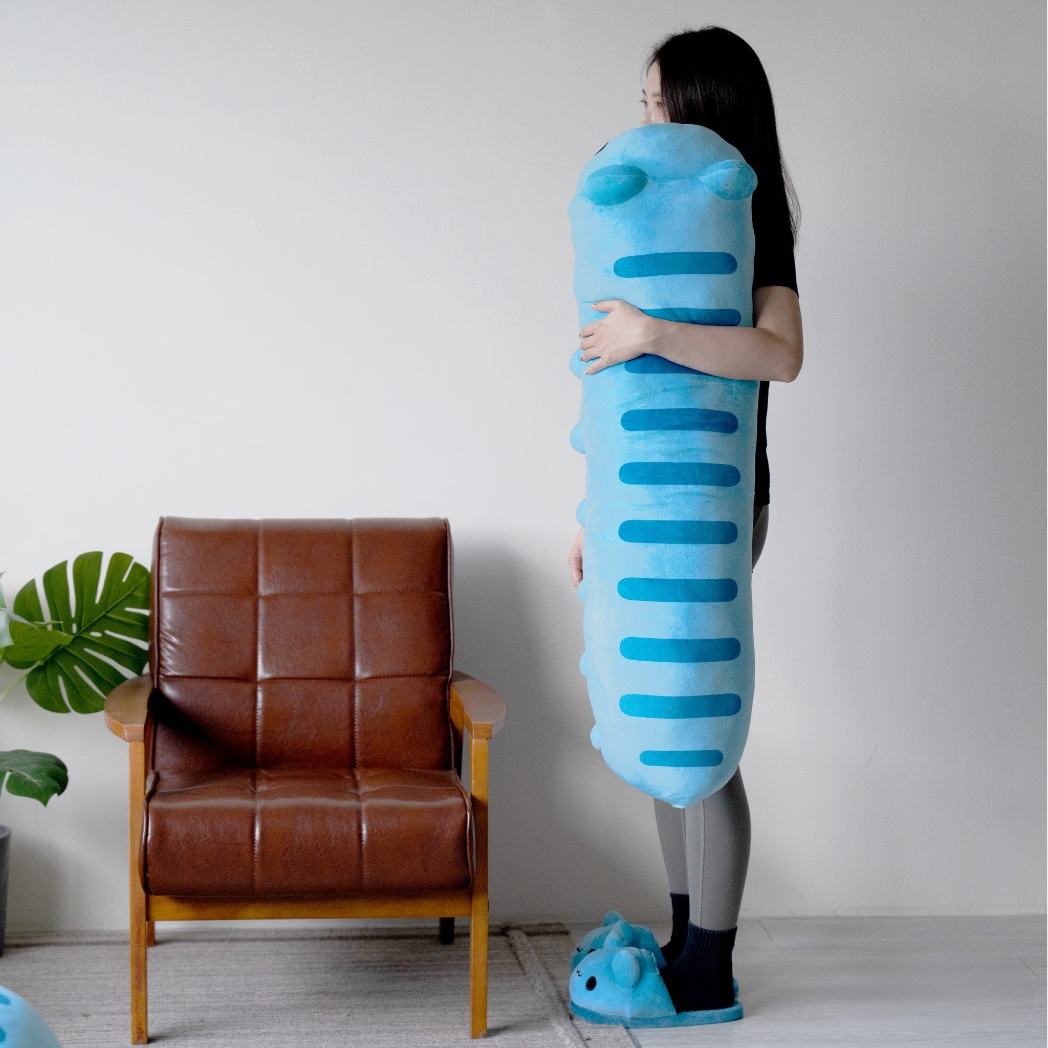 Bugcat Capoo Body Pillow (100cm)