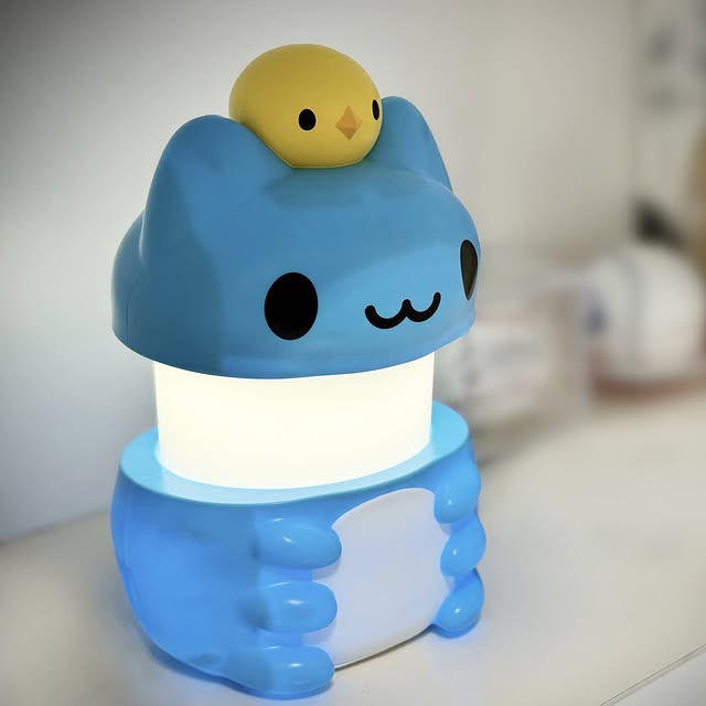Bugcat Capoo Collapsible LED Lamp