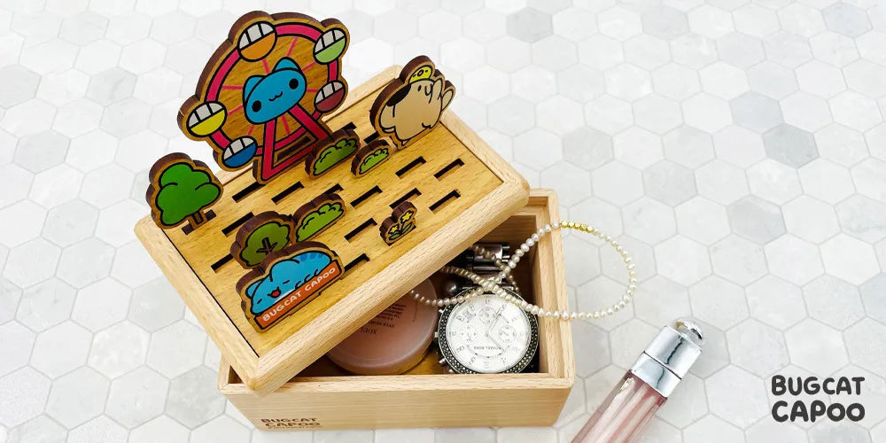 Capoo Wooden Treasure Box