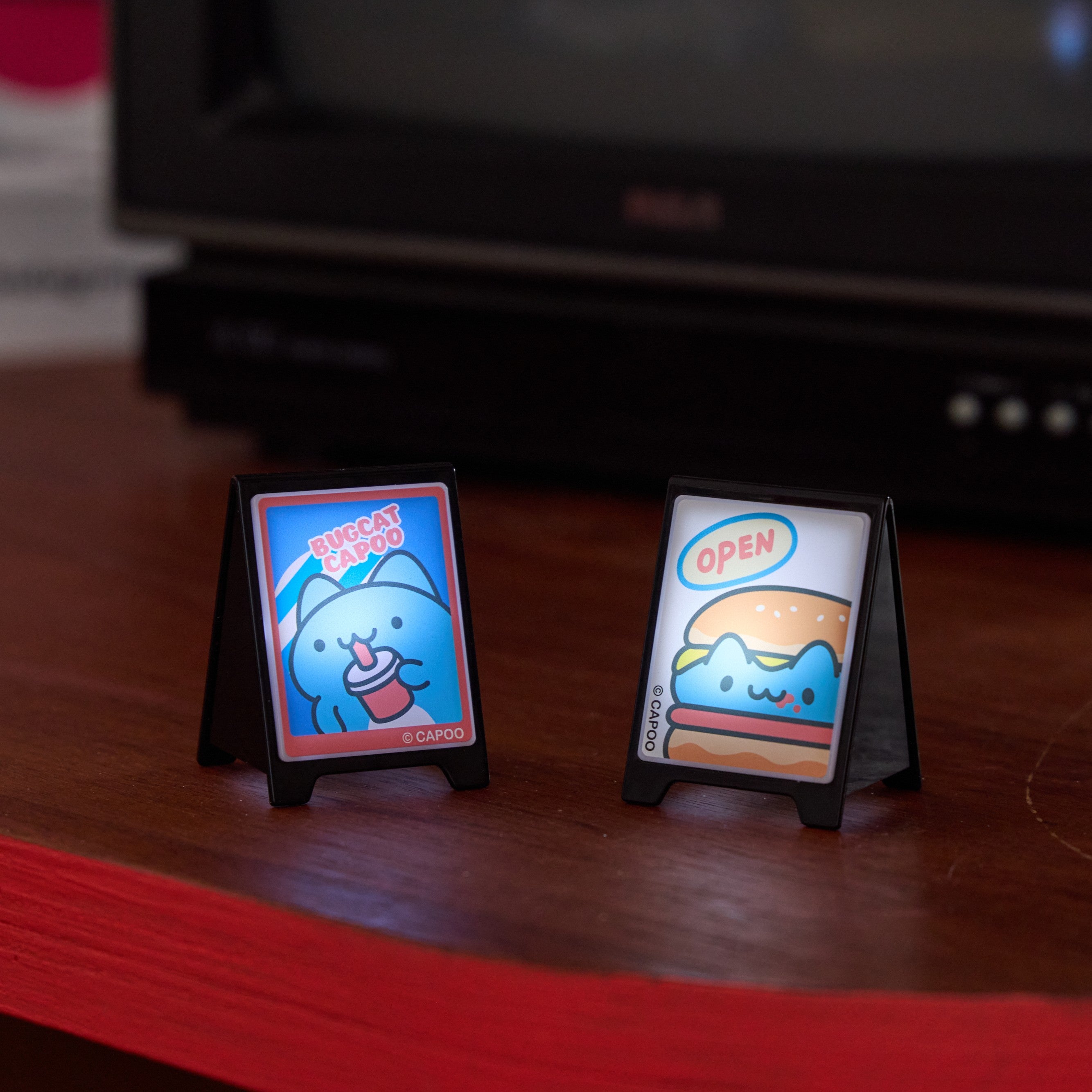 Bugcat Capoo Mini Light Box (2 Designs, Random)
