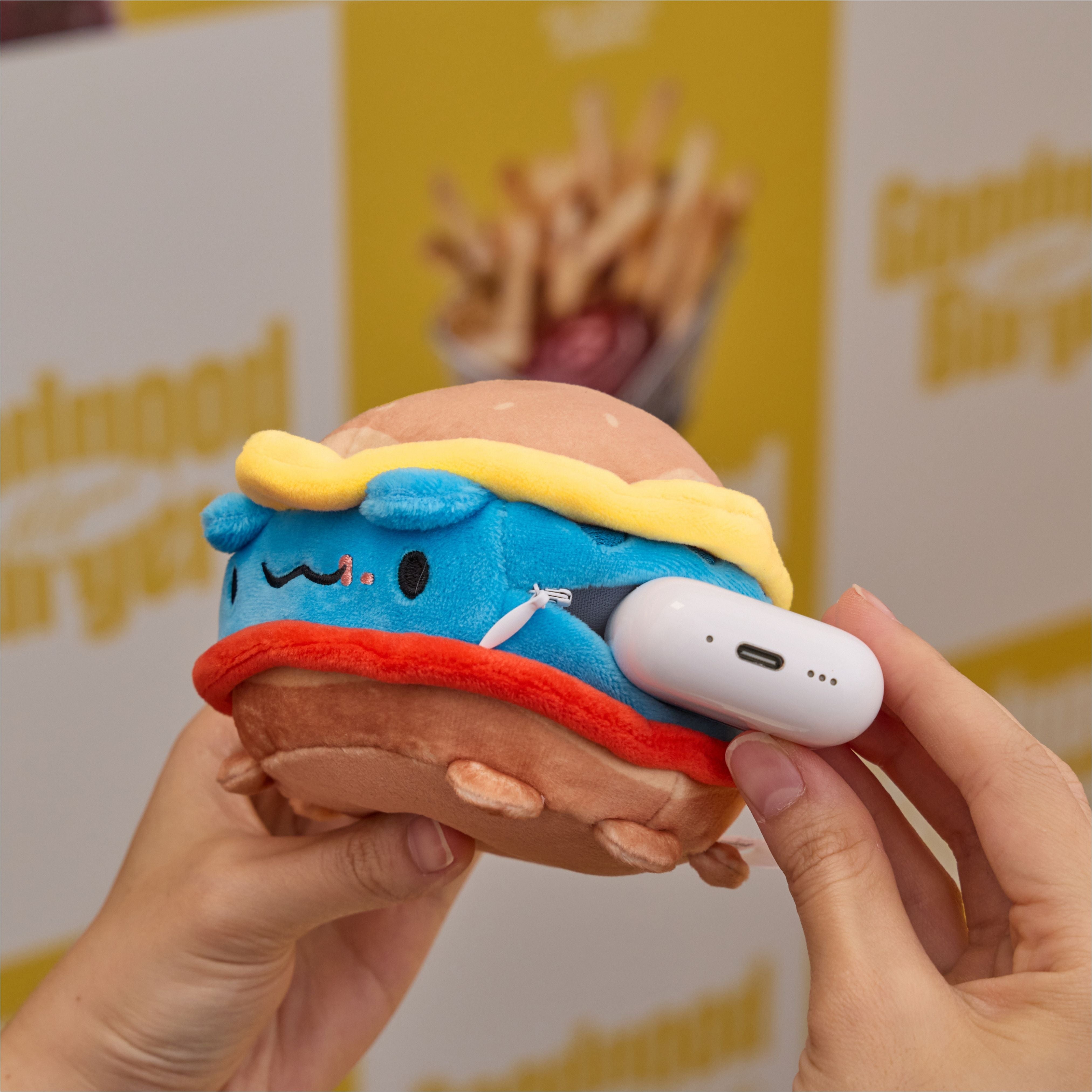 Bugcat Capoo Burger Coin Purse