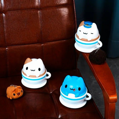 Capoo Cup Figure