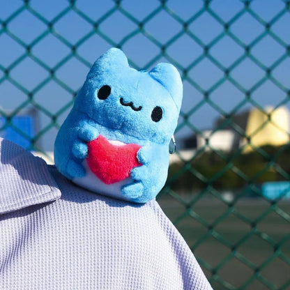 Heart Holding Capoo Magnetic Shoulder Plush Charm