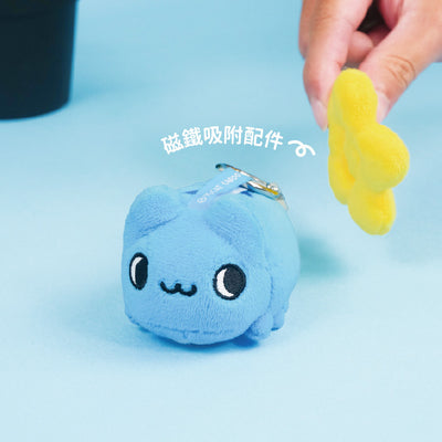 Colgante de peluche magnético Capoo con flor en el trasero — imagen 5