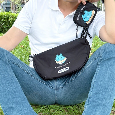 Bugcat Capoo Croissant Bag