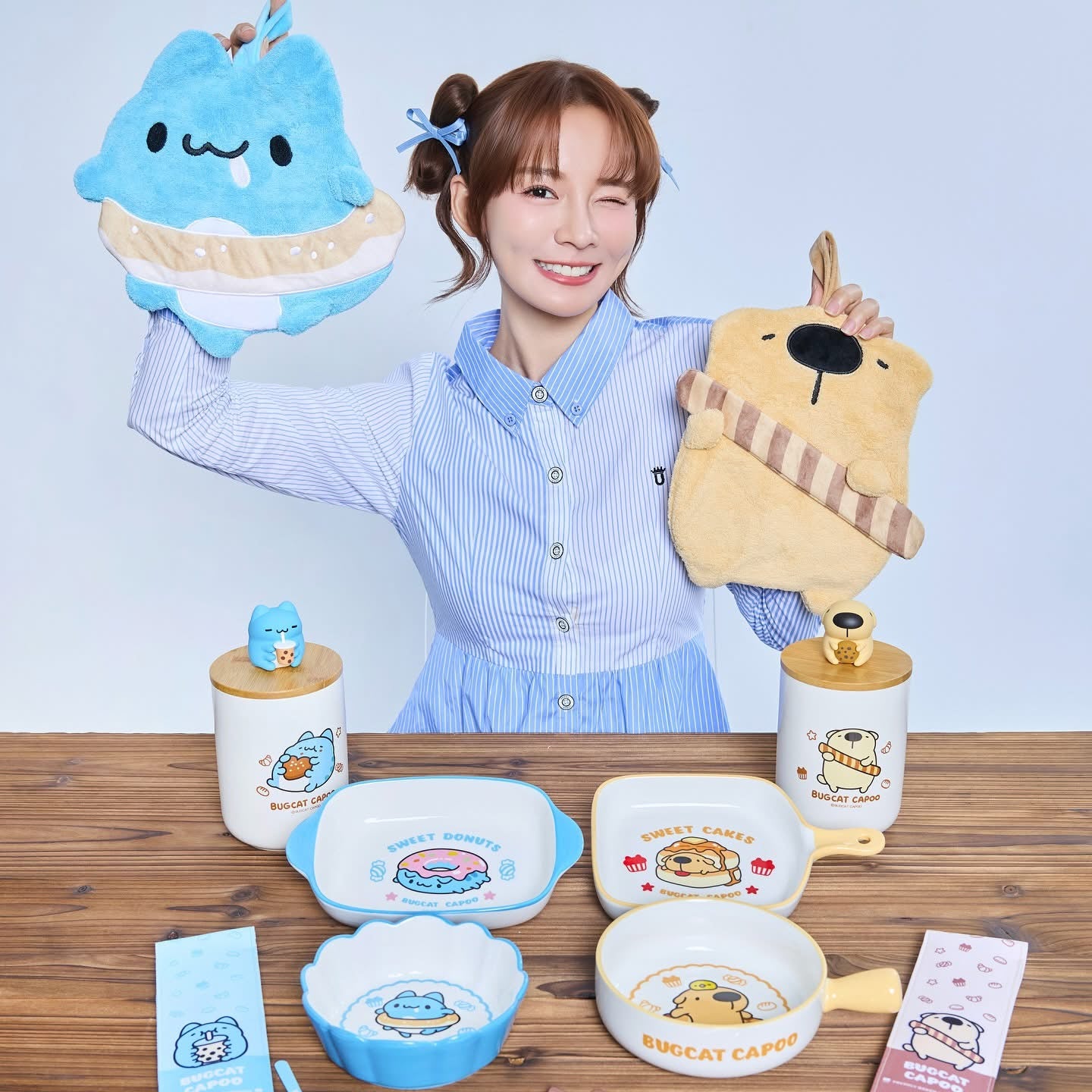Capoo & Dogdog Character Hand Towel Set