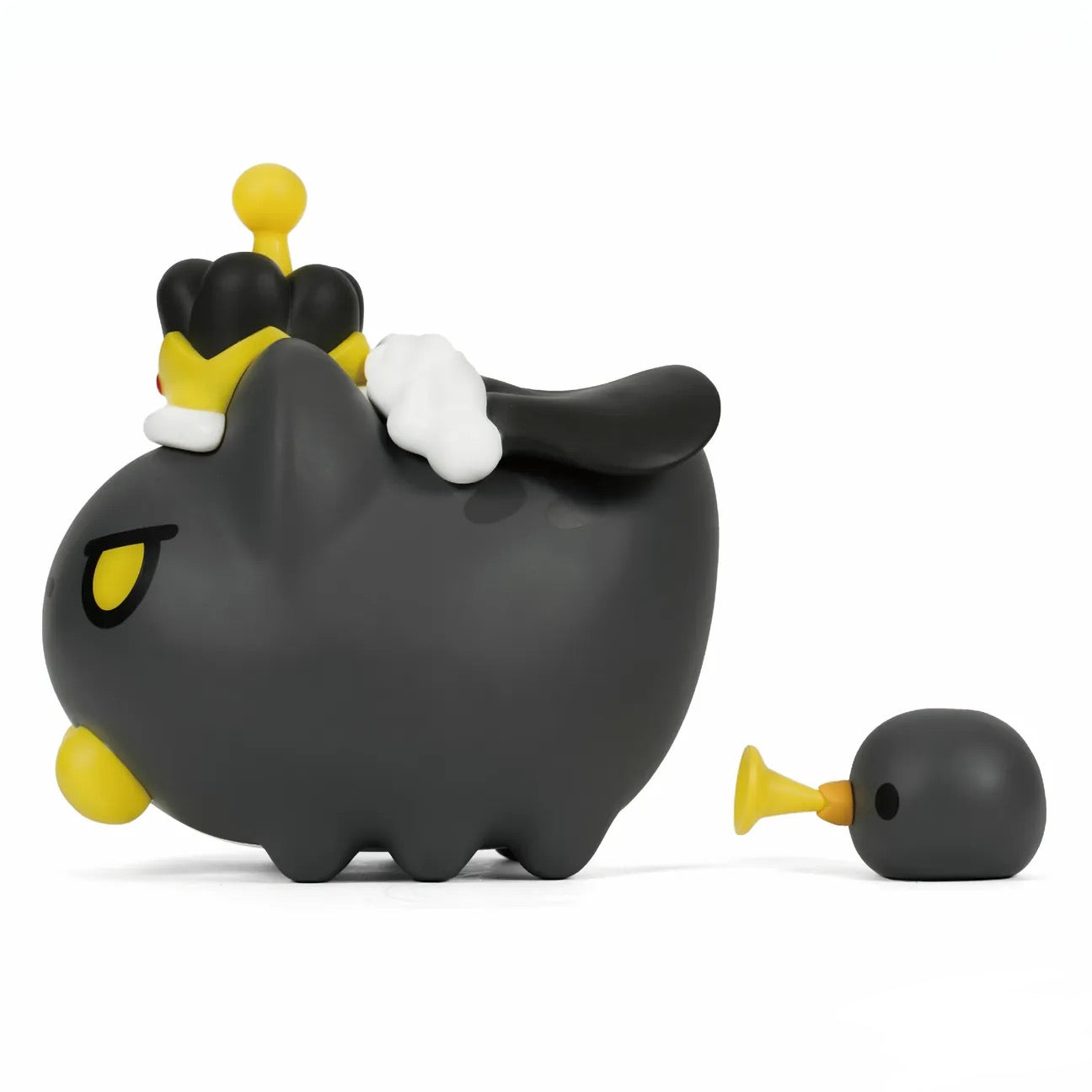 [Limited Edition] King Black Bugcat Figure