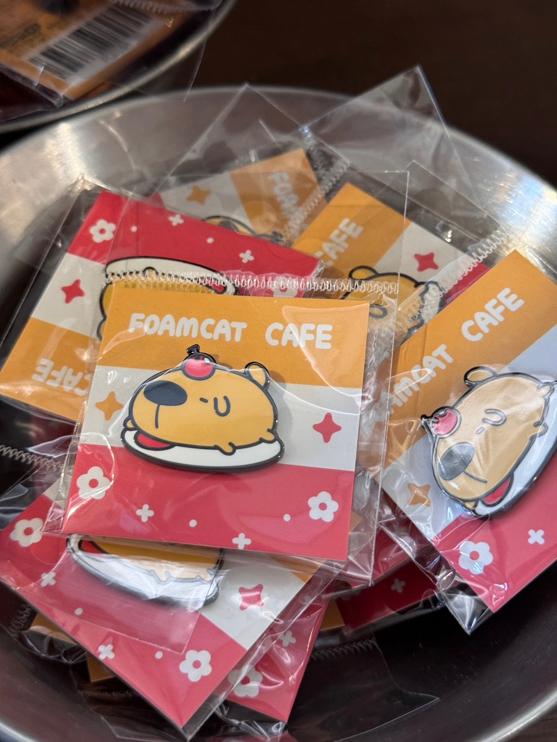 Caramel Pudding Dogdog Badge