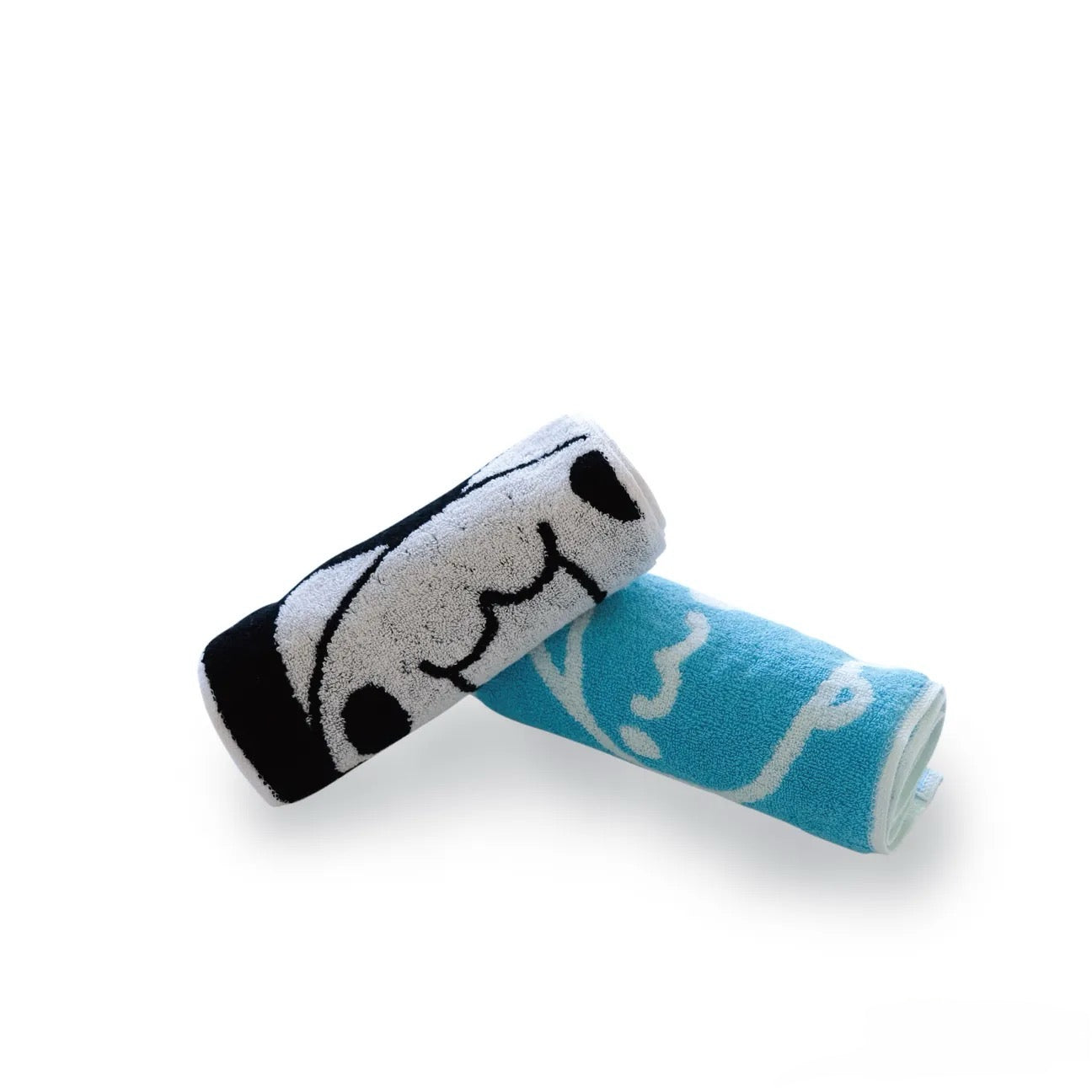 Bugcat Capoo Sports Towel - Rolled 2