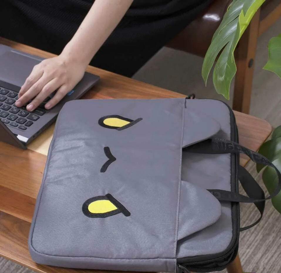 Black Bugcat Laptop Bag